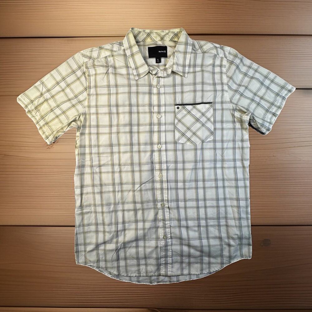 Gorp Core Hurley Men's L Beige Plaid Button-Up Shirt Short Sleeve -350
